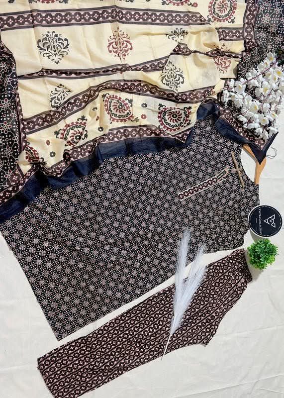 Readymade Kurta Pant Dupatta - DESIGN 66 - VASTRA COLLECTION